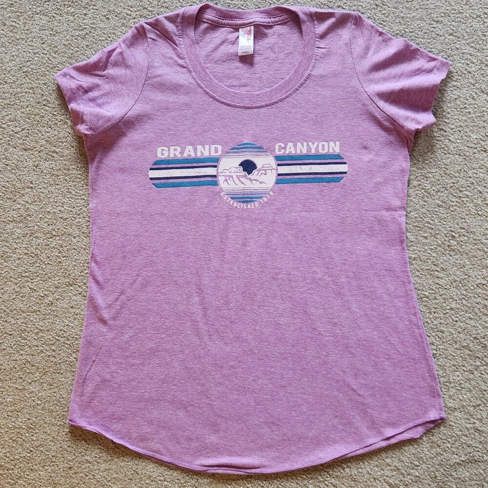🟣 Grand Canyon National Park Tee – Women’s Small, Excellent Condition 🟣